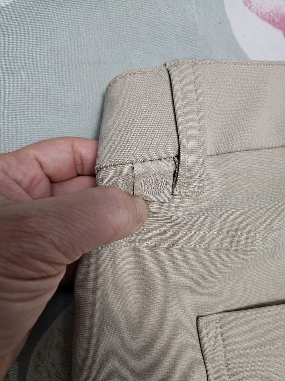 lululemon athletica Men's Khaki Straight-Leg Pants - Light Beige - Picture 8 of 9